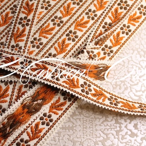 Galon jacquard à fleurs largeur 2.5 cm 1" sur 1 mètre - 1.09y, 100% acrylique Dralon, fabriqué en France, 3890
