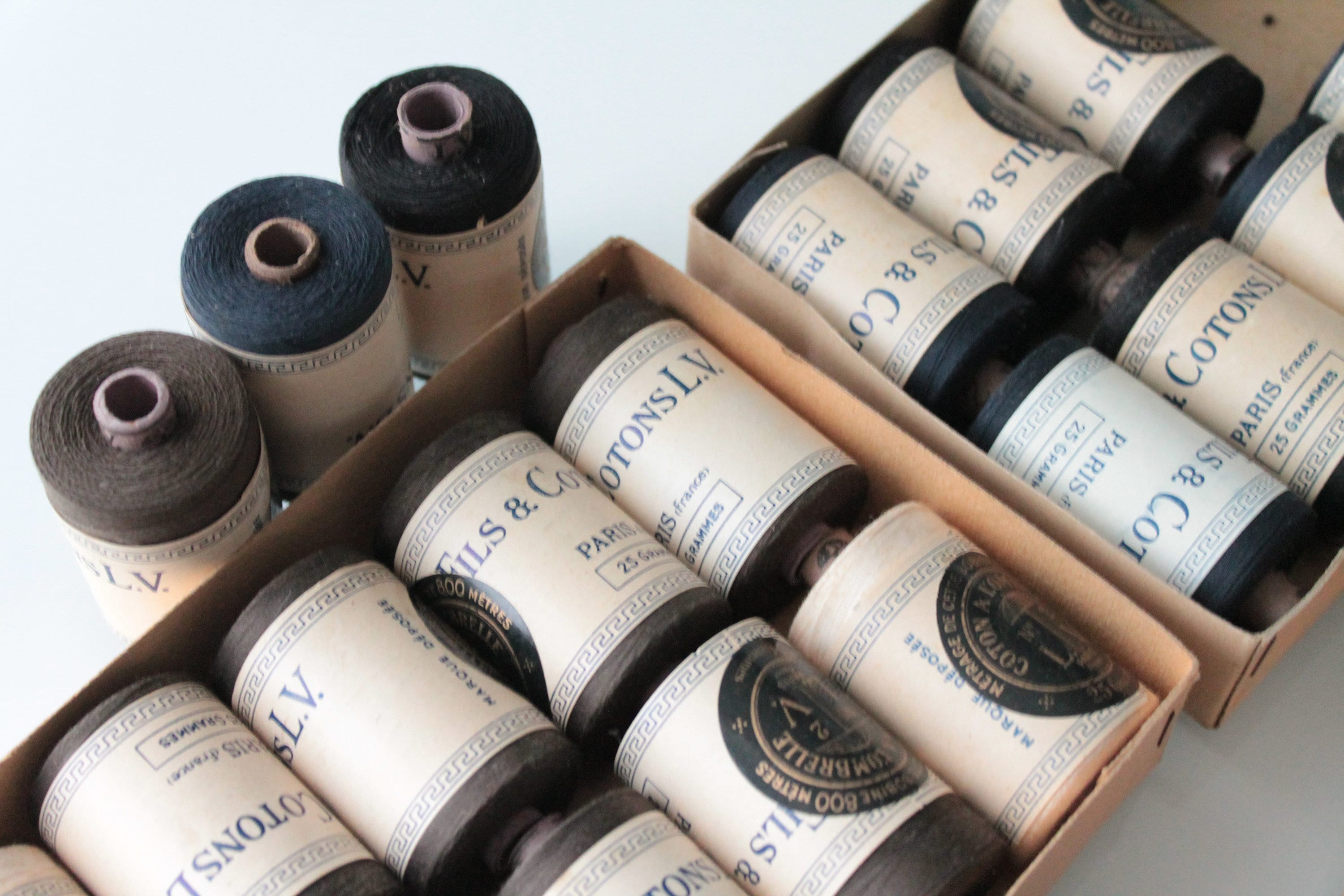 Cotton yarn, 1 coil of 800ml 25gr yarn, Cotton with Paris umbrella