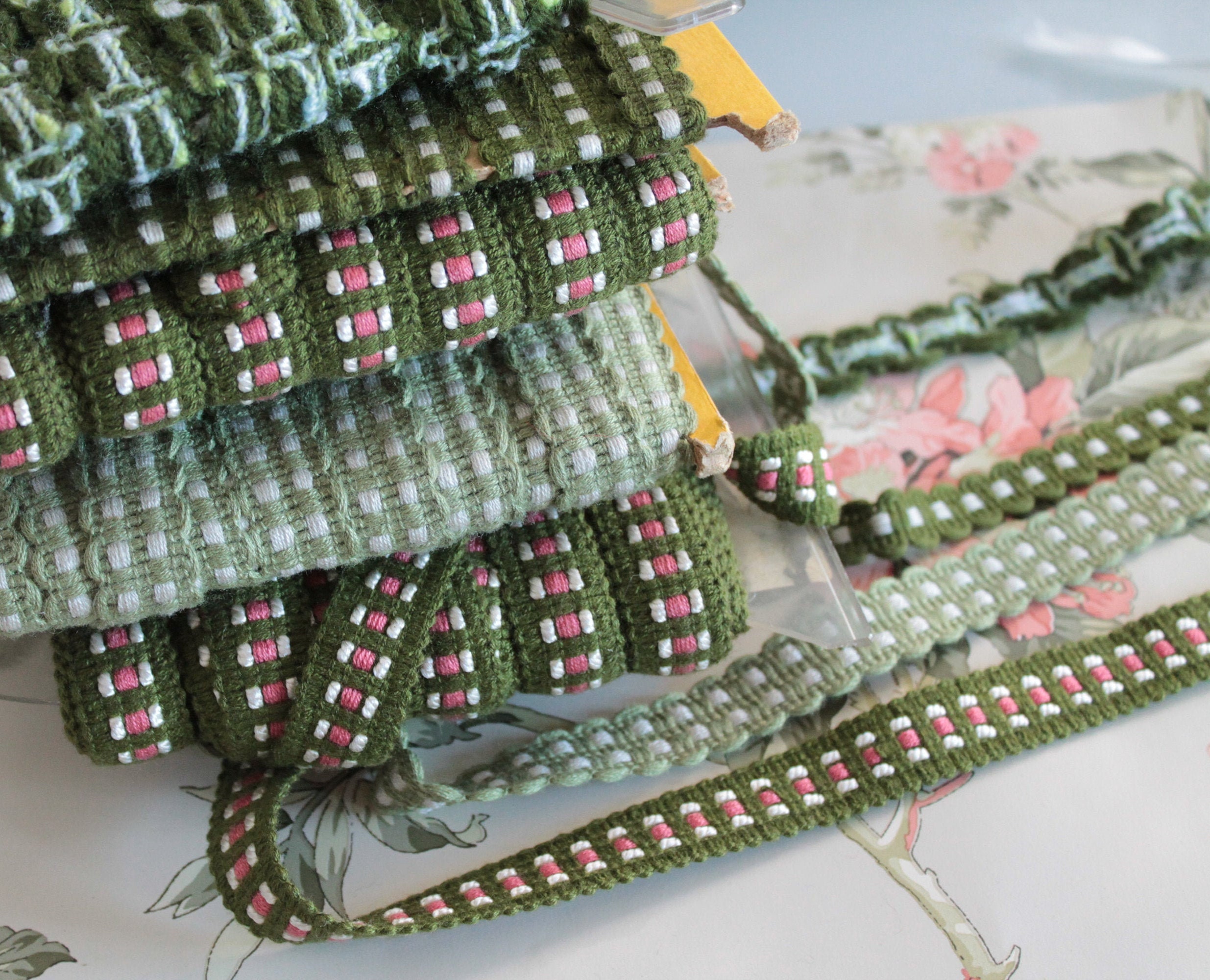 Green upholstery trim, green border for lampshade, curtain ornament