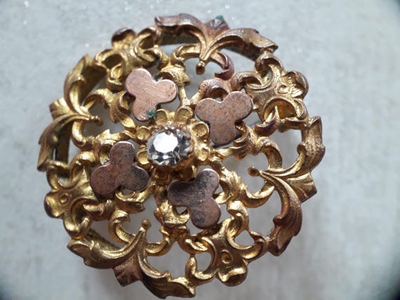 Broche Ancienne Vintage En Laiton Repoussé Et Émaillé - Motif Papillon - Occasion