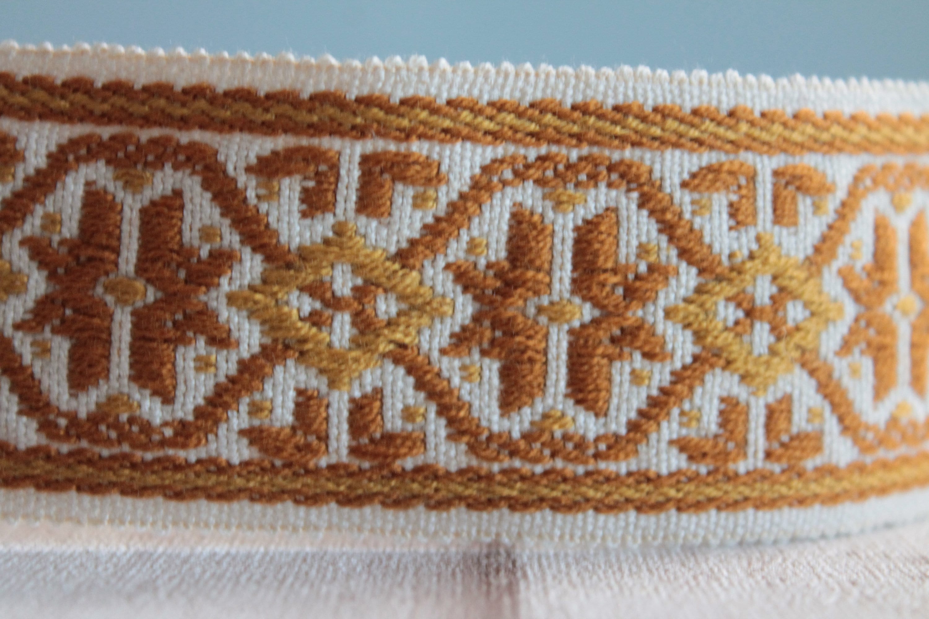 Pattern 5 Aut French Medieval Tricolor Jacquard Braid With Geometric Patterns 3.9m - Etsy