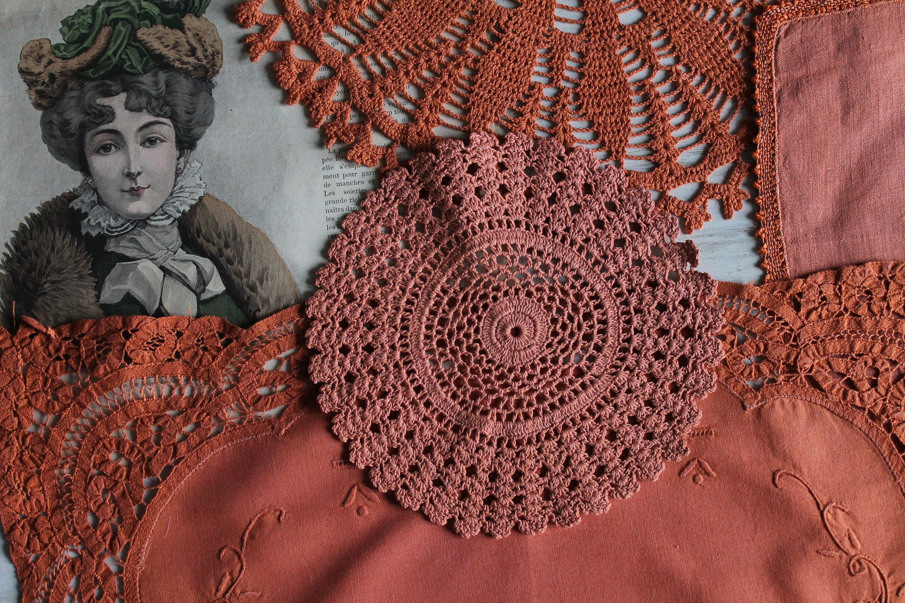 Napperons Anciens Teints en Terracotta, Napperon Brodé à La Main, Rond Orange Brulée, Fait Main Vint