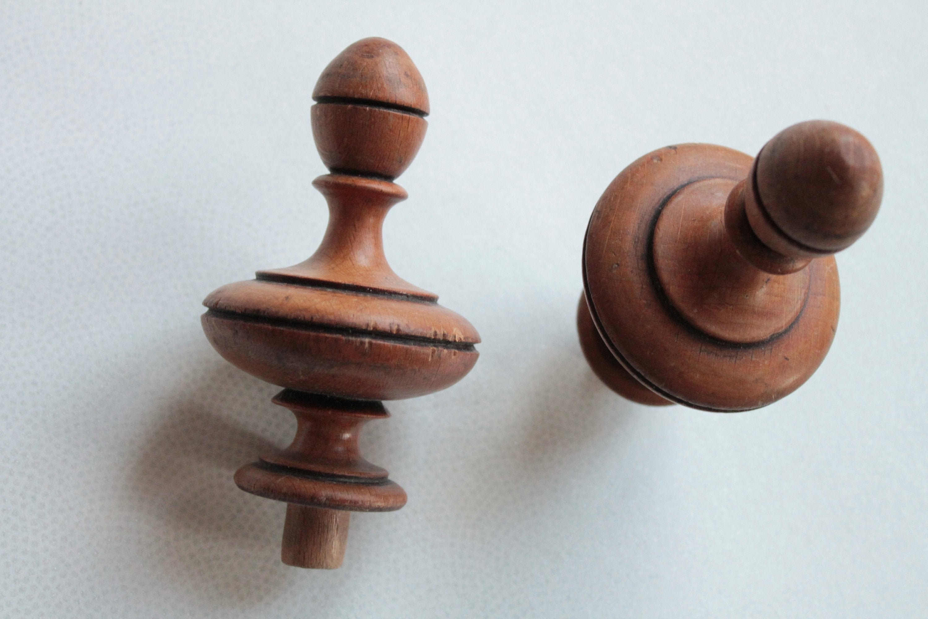 Décor de Meuble Ancien en Bois Tourné, Décoration Bois, Décor Ornement Bois, 2035