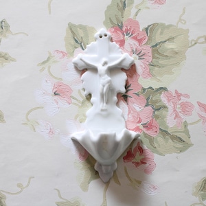 Antique white porcelain holy water font, religious object, white cross, Christ, 4589