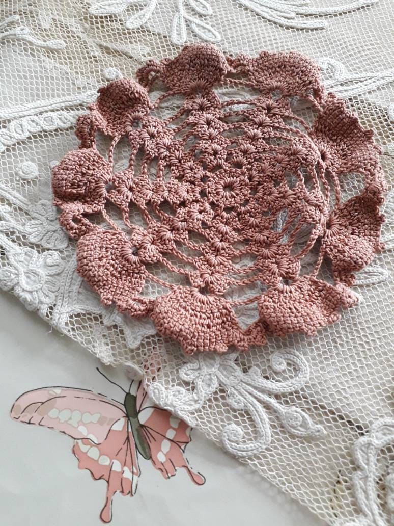 Napperon Vintage Fait Main Au Crochet Teint en Terracotta, 3012