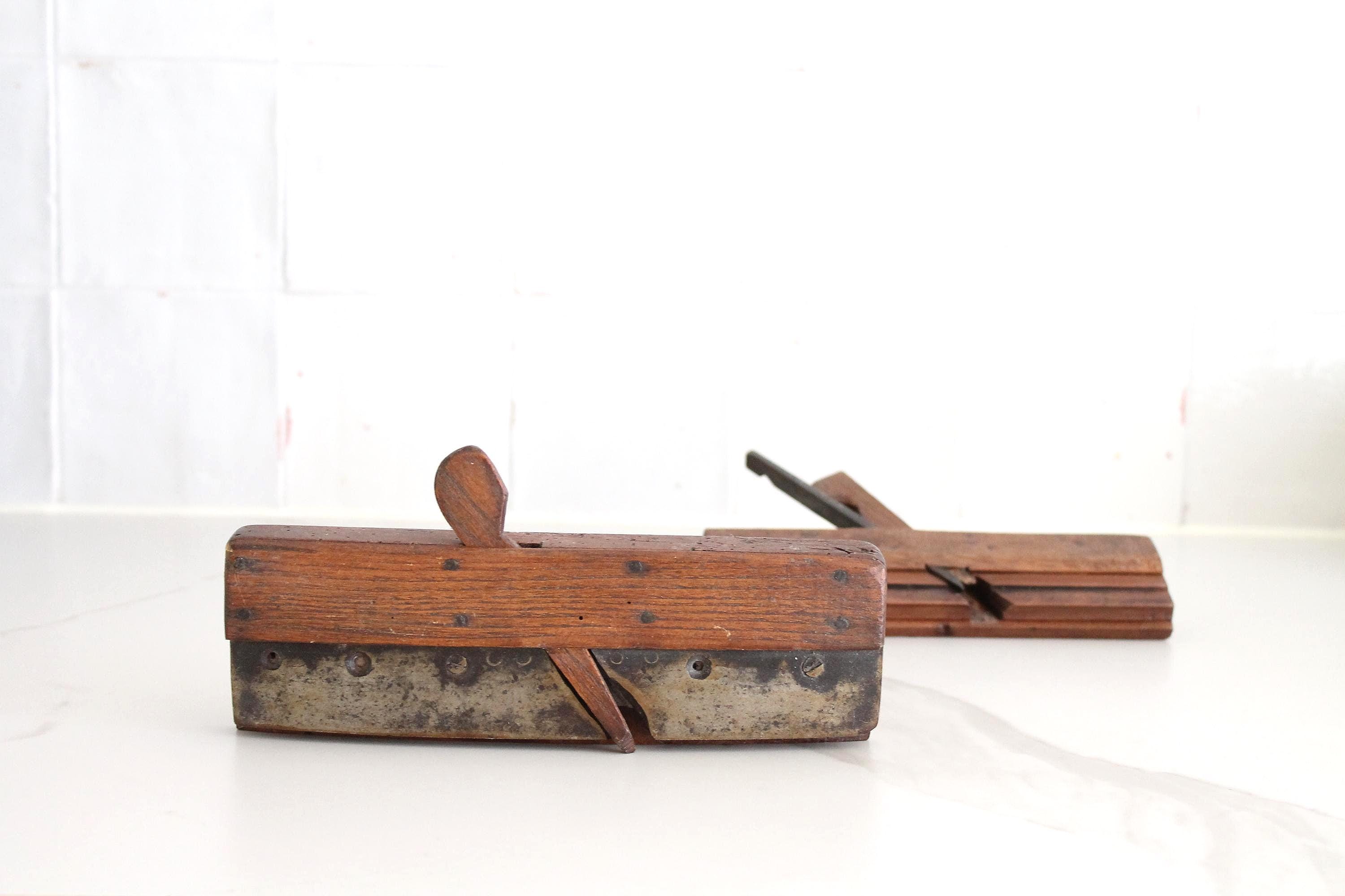 Rabot D’atelier En Bois – Ancien – état Occasion – Avec Caractère