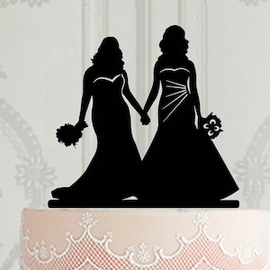 Lesbian wedding cake topper, Curvy bride holding flowers cake decor, 2 females wedding decoration