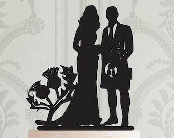 Scottish Wedding Cake Topper, Bride and groom in kilt, Thistle cake topper, Kilt cake topper, Kilted groom, Highlands wedding, Celtic decor