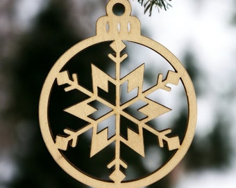 3 Snowflake christmas tree baubles,  Xmas decor baubles set, Laser cut wooden snowflakes, Chsirtmas tree decoration