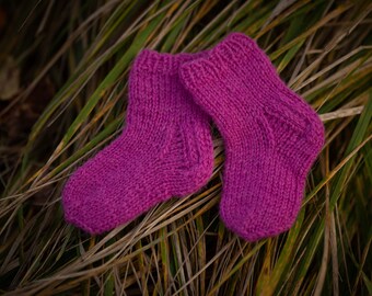 Hand knitted baby socks - First baby socks - Wool socks for baby