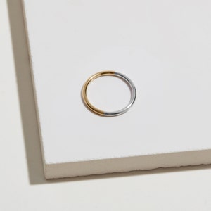 9ct Yellow Gold And Silver Round Ring image 4