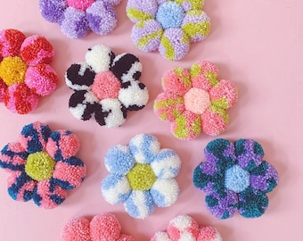 Pom Pom Flower Wall Hanging: Y2K Danish Pastel Decor