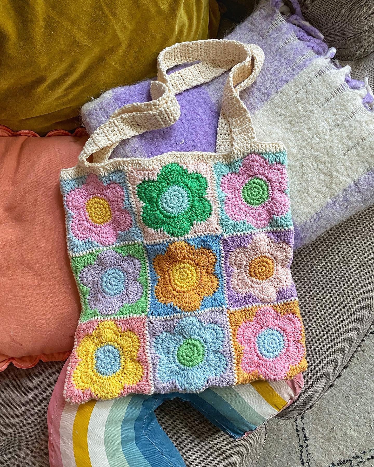Donloise Crochet Tote Bag Aesthetic Y2K Cute Hippie Bag Beach Indie Tie Dye  Shoulder Handbags Purse Accessories for Women