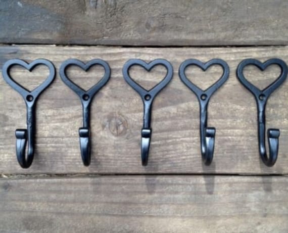 5 X Hand Made Heart Hook Shaker Love Wrought Iron Coat Hooks