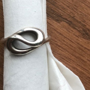 Tiffany & Company Elsa Peretti Sterling Ring Size 5 image 1