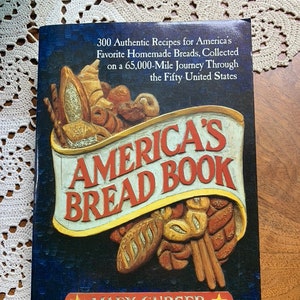 Vintage Bread Cookbook Spring Summer Kitchen America&#39;s Bread Book Shabby Chic Farmhouse Pioneer Bread Making Eclectic Softcover Circa 1980&#39;s