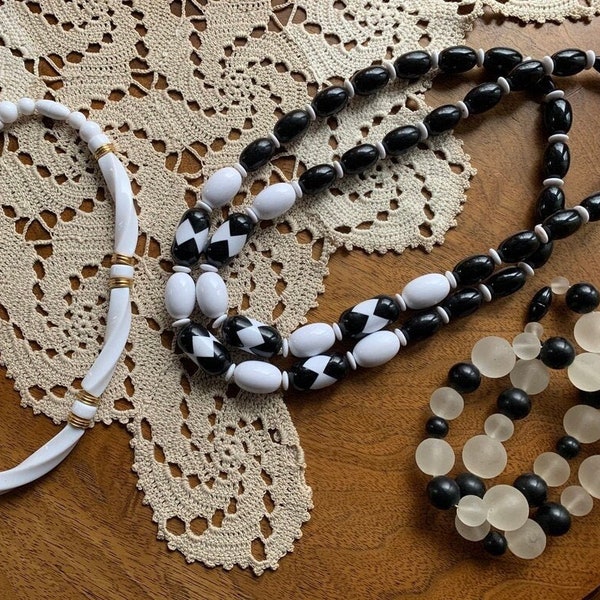 Vintage Black & White Statement Necklace Avon Chunky Retro Dress Up Fun Sunday Church Best Costume Jewelry Circa 1970's I Love Lucy  WOW