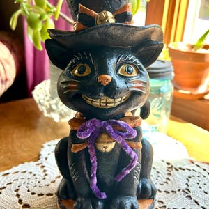 Vintage Style Halloween Cat Fun Whimsical Resin Table Centerpiece Decor Accent Unique Gift Bright Mardi Gras Happy Halloween Trick or Treat