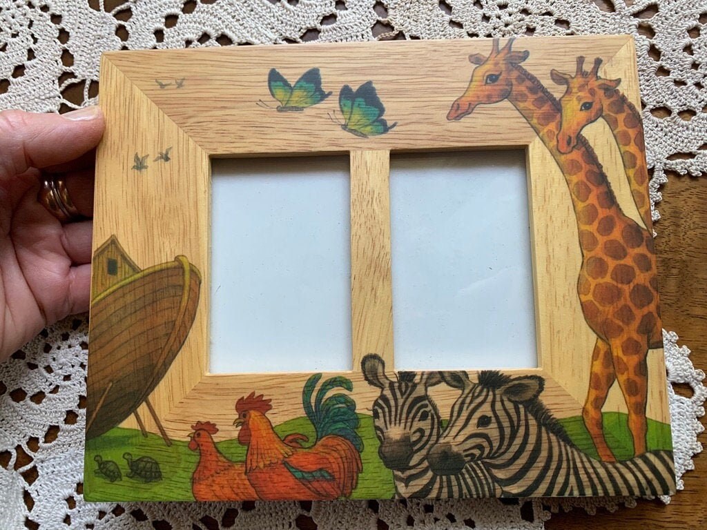 LASODY Noahs Ark Design Picture Frame Animal Picture Frame Baby Picture Frame Tabletop Picture Frame