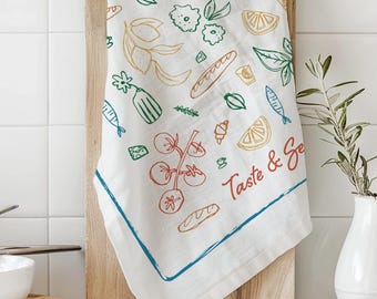 Housewarming Gift Tea Towel Italian Inspired Cotton Kitchen Towel Taste and See Baking Towel Modern Culinary Decor for New Home or Foodie