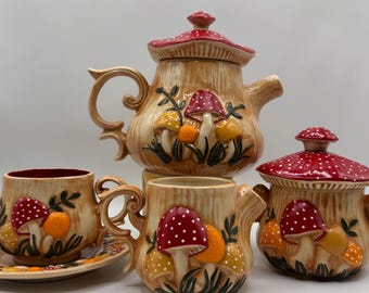Arnel’s Mushroom Tea Set