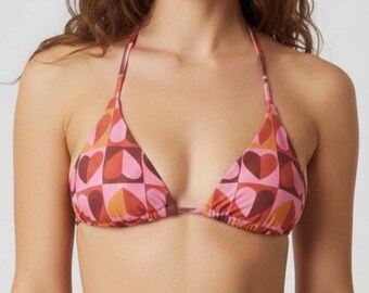Recyceltes, gepolstertes Schnürbikini-Oberteil mit Allover-Druck