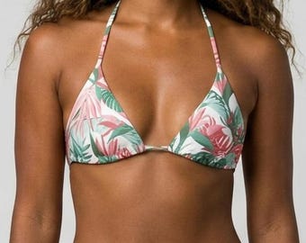 Recyceltes, gepolstertes Schnürbikini-Oberteil mit Allover-Druck