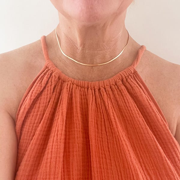 Collar Bianca Chain - Oro laminado de 14k con diseño de espiga.