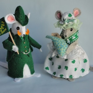 Irish Mice Celtic St. Patrick's Day Mouse Pair