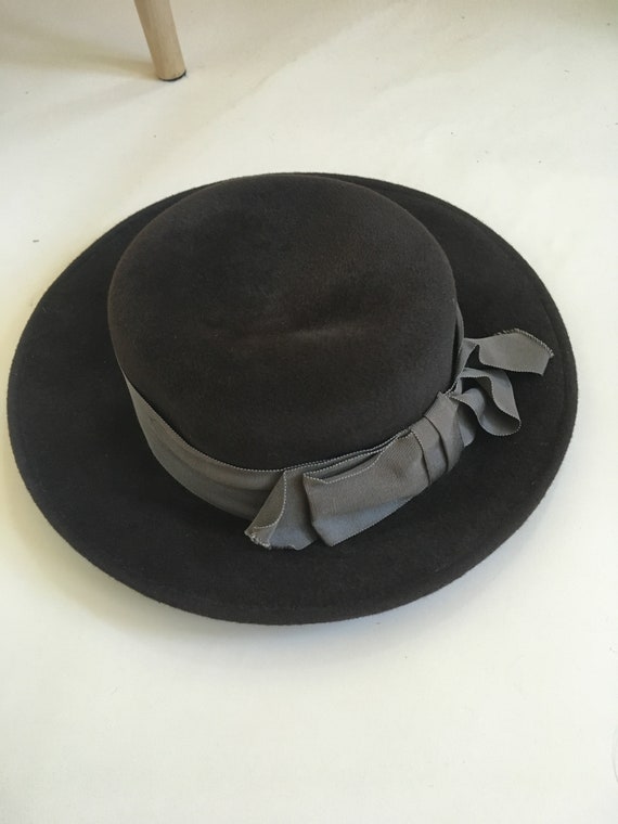 Brown Madcaps felt hat - image 3