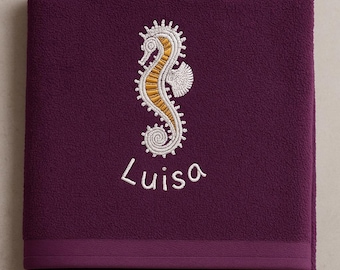 Duschtuch bestickt mit Seepferd und Name | Personalisiertes Handtuch 70x130 cm | Geschenkidee Meerestiere