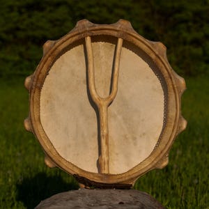 22&quot; Handcrafted Shaman Drum -Goat Hide Shaman Drum - Medicine Drum - Shamanic Music Instrument