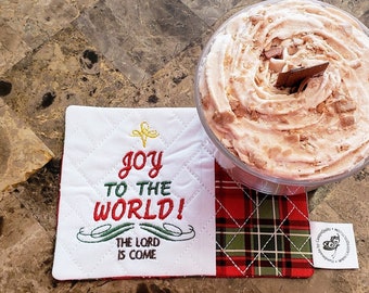 Christmas Mug Rug - Ideal Gift for Coffee and Tea Lovers - Fabric Rectangle Coaster