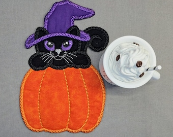 Halloween Mug Rug - Ideal Gift for Coffee and Tea Lovers - Fabric Coaster
