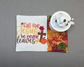 Seasonal Mug Rugs