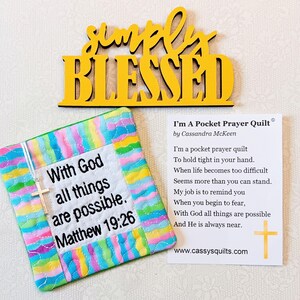 Colcha de Oração de Bolso com Cruz e Bolso Traseiro - Bordada com a Escritura "Com Deus Todas as Coisas São Possíveis" Mateus 19:26