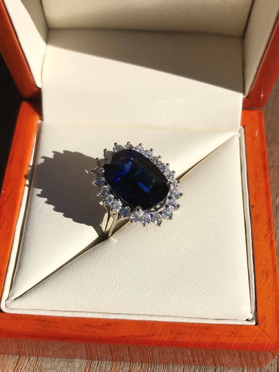 Sapphire & diamond vintage Princess Diana style r… - image 2