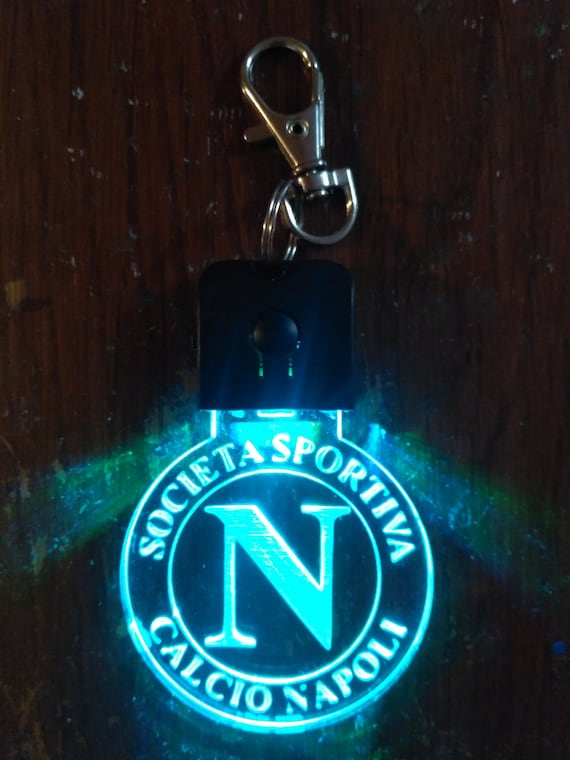 Portachiavi luminoso a led incisione del logo Napoli Calcio, idea regalo  per compleanno o gadget per i tifosi bianco azzurri napoletani -  Italia