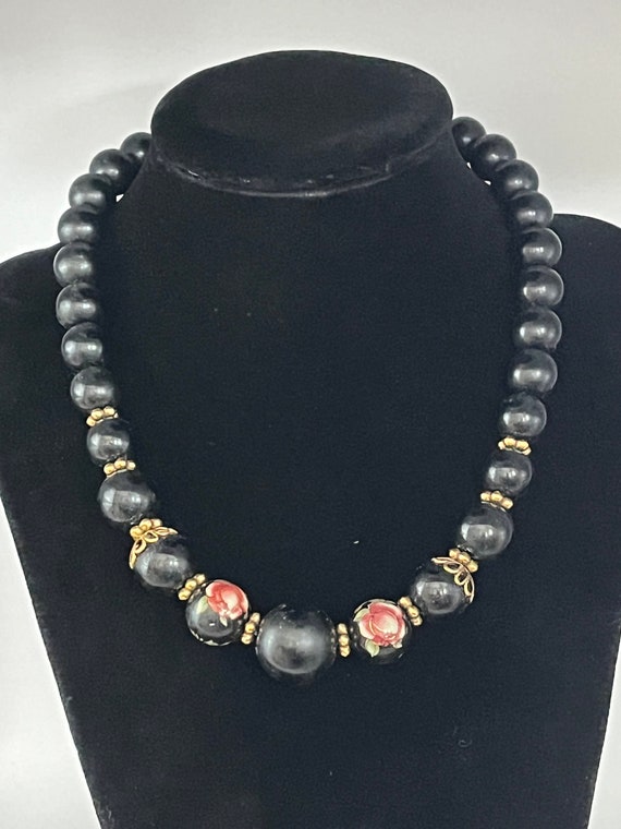 Black Plastic Bead Cloisonne Necklace with Gold Be