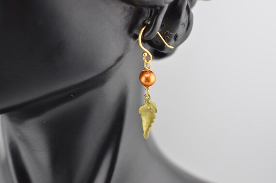 Michael Michaud Fern Small Single Leaf Wire Earri… - image 1
