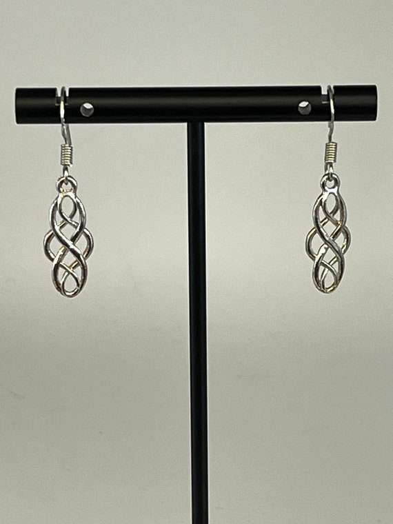 Vintage 925 sterling silver Celtic style earrings