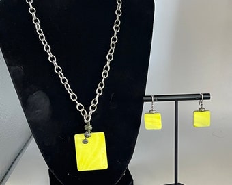 Silpada 925 sterling zilveren ketting en oorbellenset met groenachtig gele pyriet