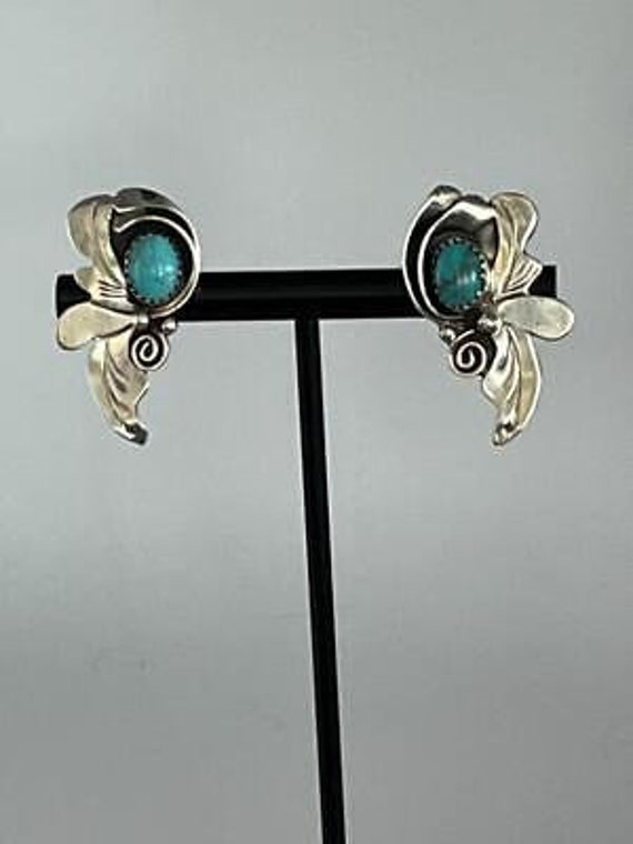 Vintage Sterling Silver Navajo Turquoise Earrings 