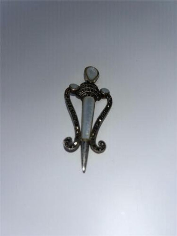 Grand Pendentif Art Nouveau - Métal Argenté Et Marcassites - Style 1900 - Bijou Vintage