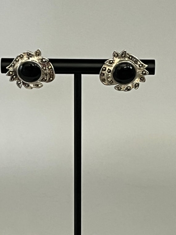 Vintage 925 Sterling Silver Marcasite Onyx Earring