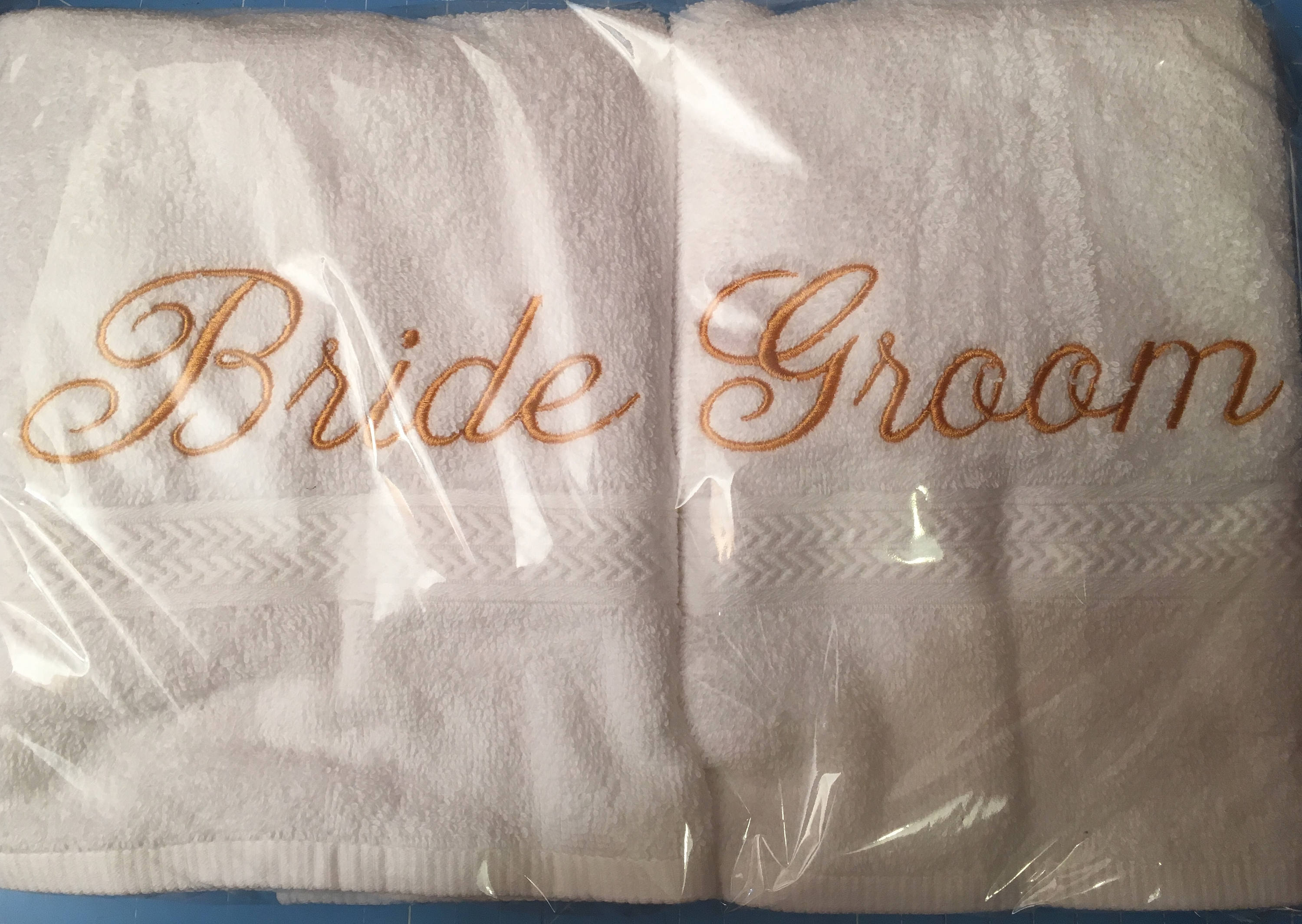 Bride and Groom Towel Set Embroidered Bath Towel Set Ideal Etsy UK