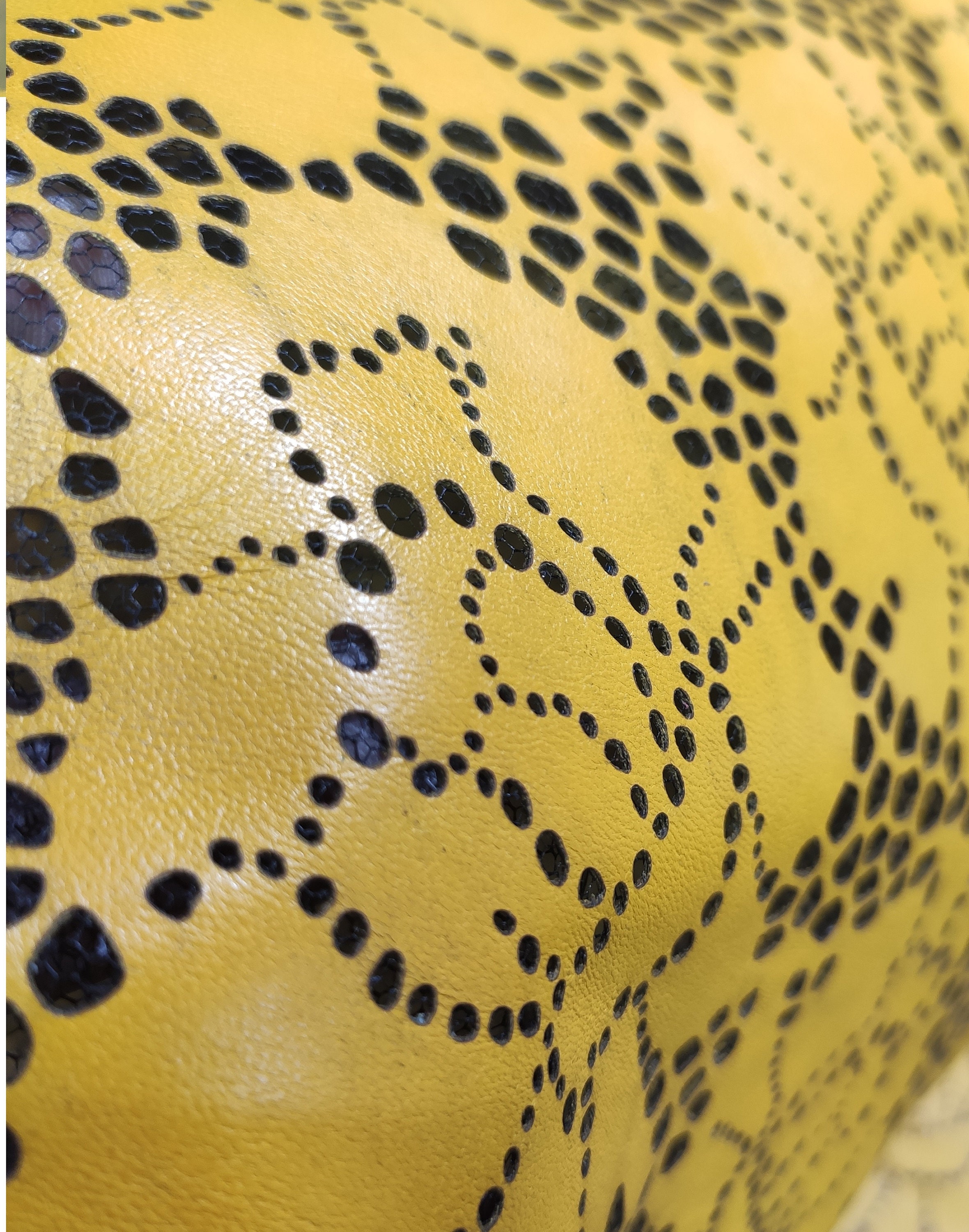 2 PCS amber Yellow Floral pattern Laser Cut & Engraved ...
