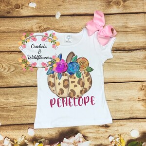 Fall Pumpkin Shirt for Girl, Personalized Pumpkin Shirt, Pumpkin Patch Shirt for Girl, Personalized Fall Shirt, Pumpkin with Flowers Shirt