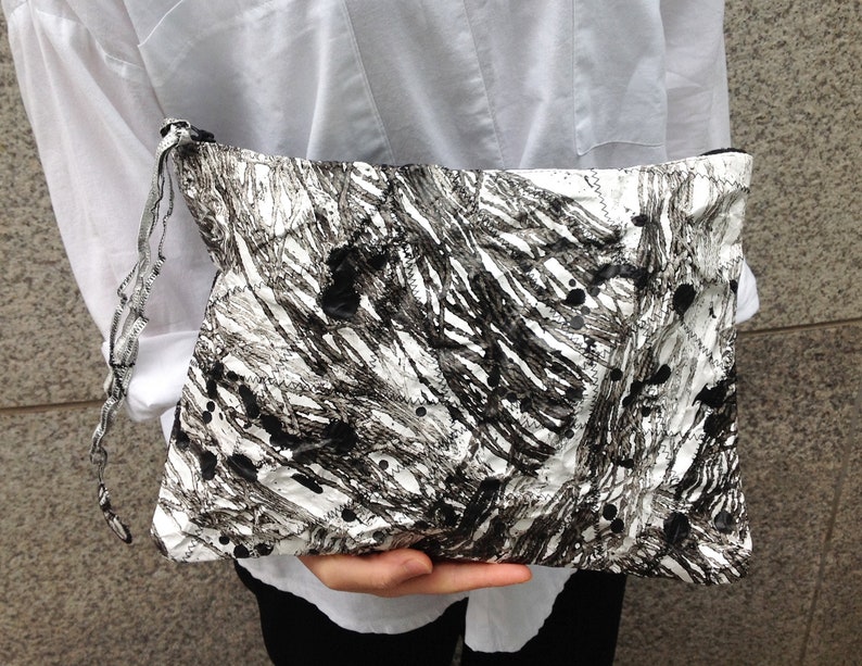 black spot clutch/ tyvek/ unique bag image 8