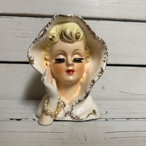 Vintage Inarco E-240 head planter